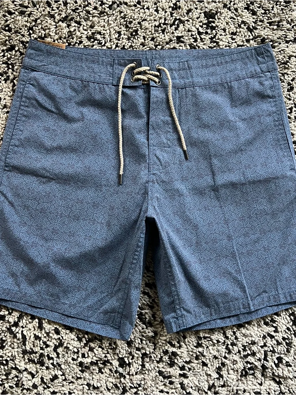 Faherty Biarritz Board Shorts Blue 7” Inseam Tie Waist Quick Dry Men’s Size 32